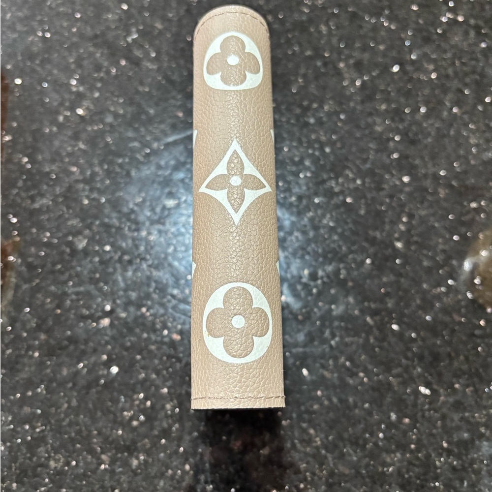Luxury Monogram Passport or Card Holder - Picture 3 of 7